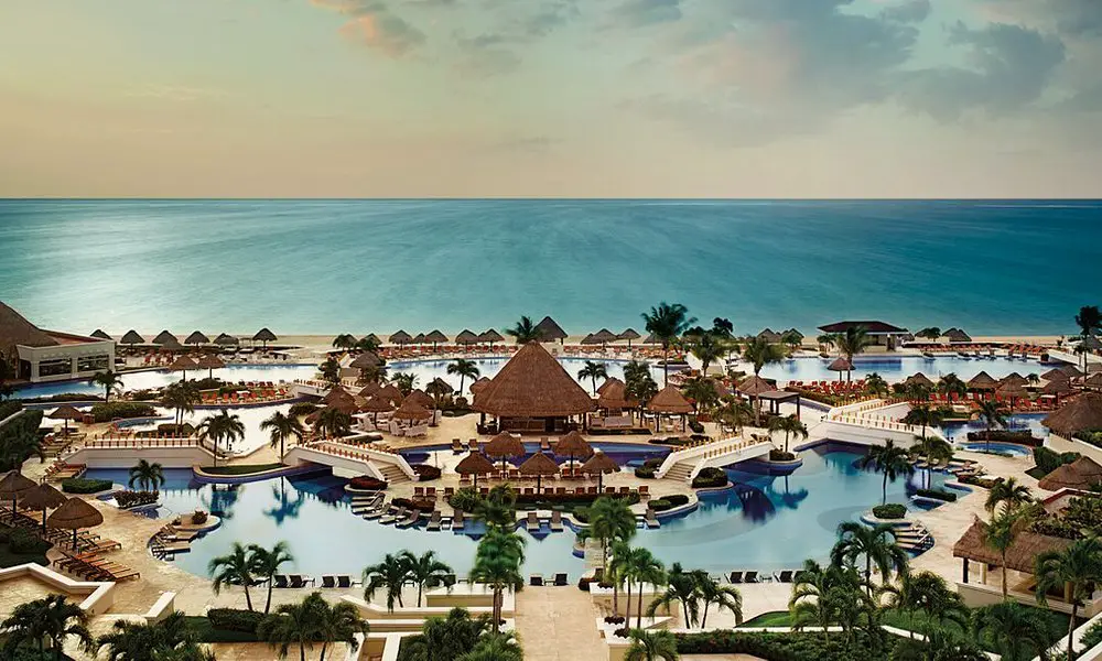 family resorts in Cancun