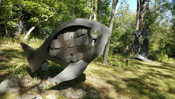Terris Sculpture In Warwick