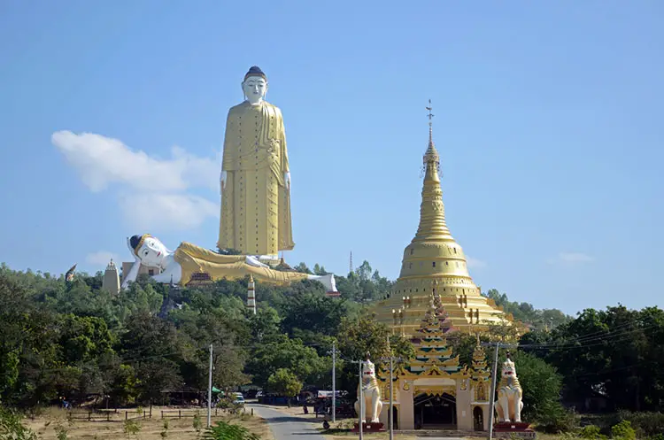 Monywa Buddhas Statue