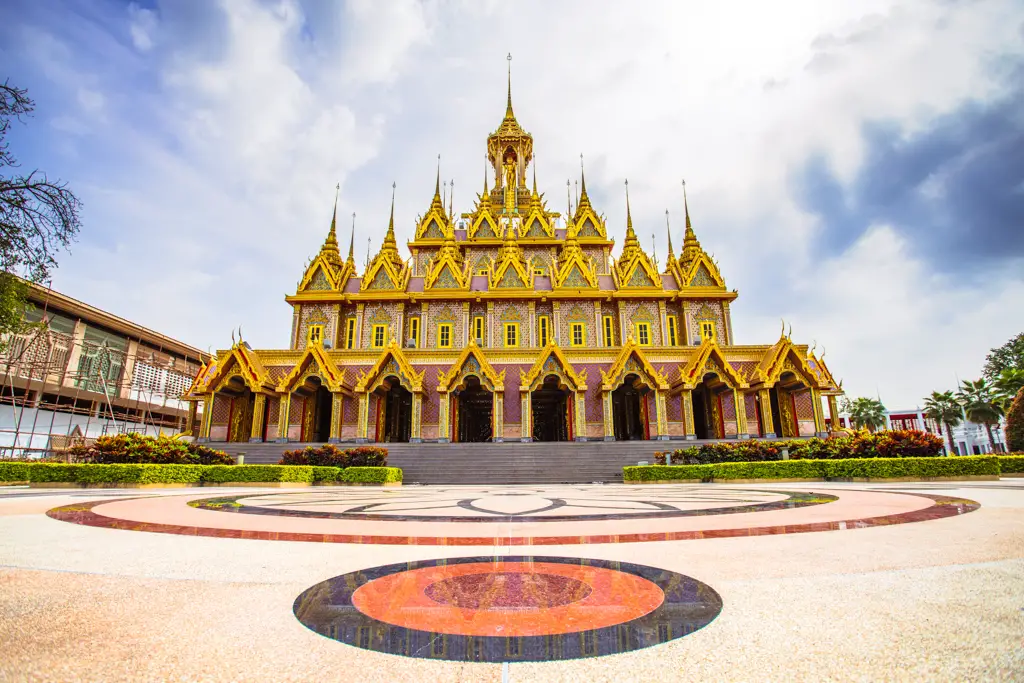 Buddhist Temple In Nam Suem, Thailand
