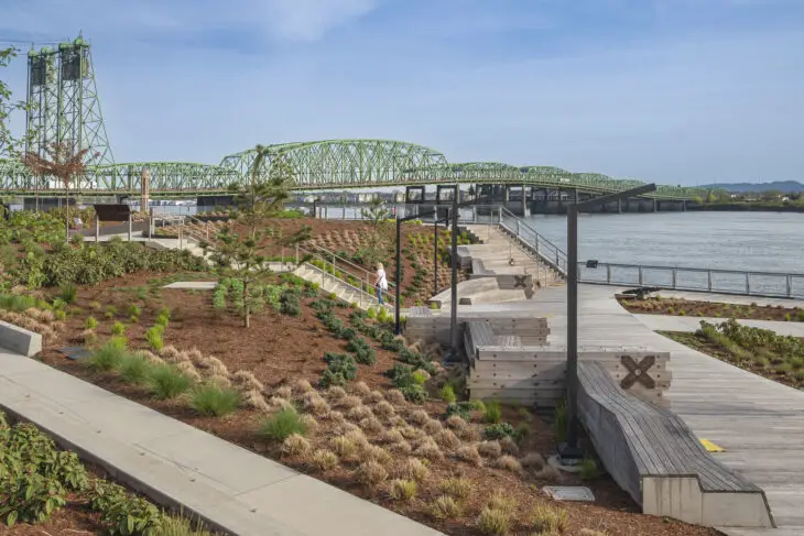 A view of the Waterfront Park and the Columbia River